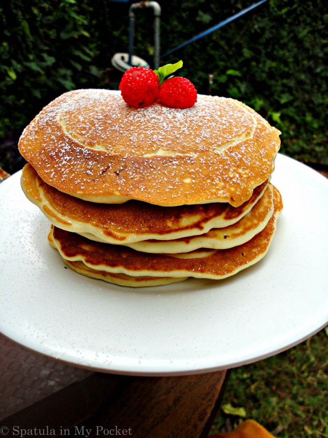 Soft fluffy pancakes stuffed with man’s gift to mankind: Nutella.