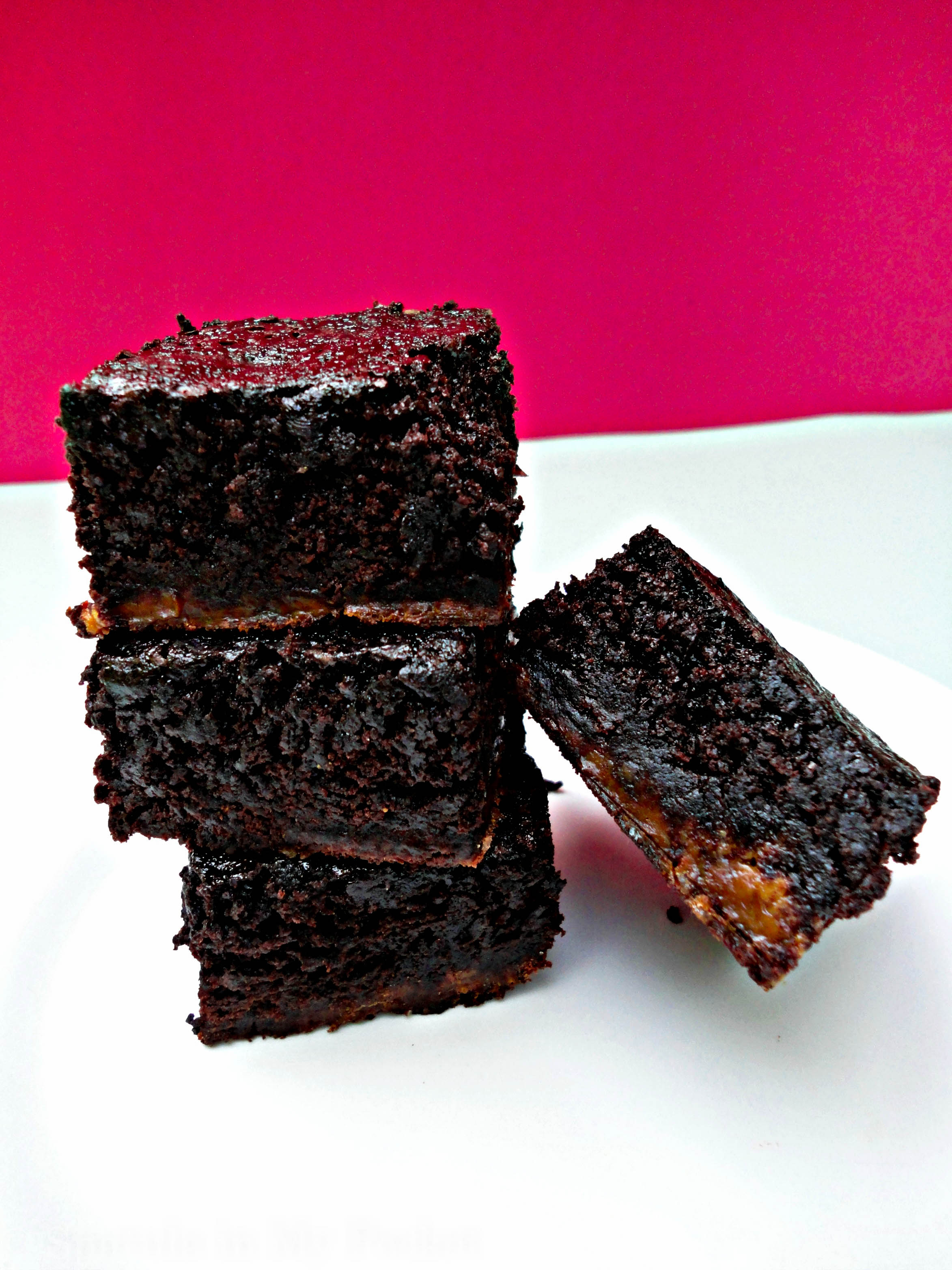Caramel and chocolate anything is to die for, to tell the truth. But brownies bring it to a whole new level.