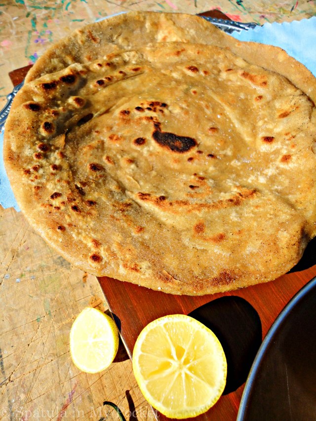 Karhai Qeema + Parathas + Mint Chutney = spicy, smoky, and very very yummy.