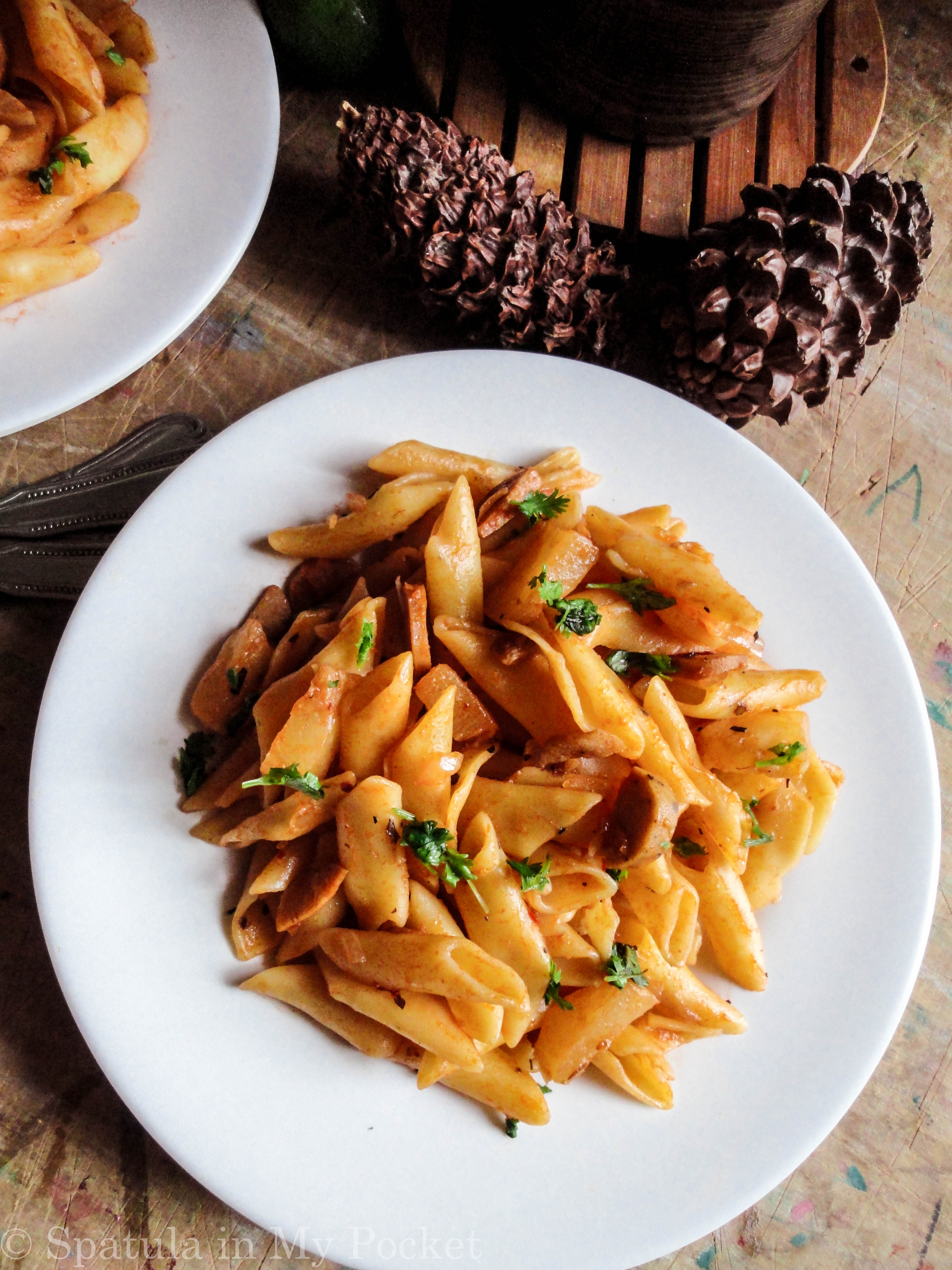 Spicy chicken sausages paired with the sweet syrupy pineapples…makes for one delicious pasta.