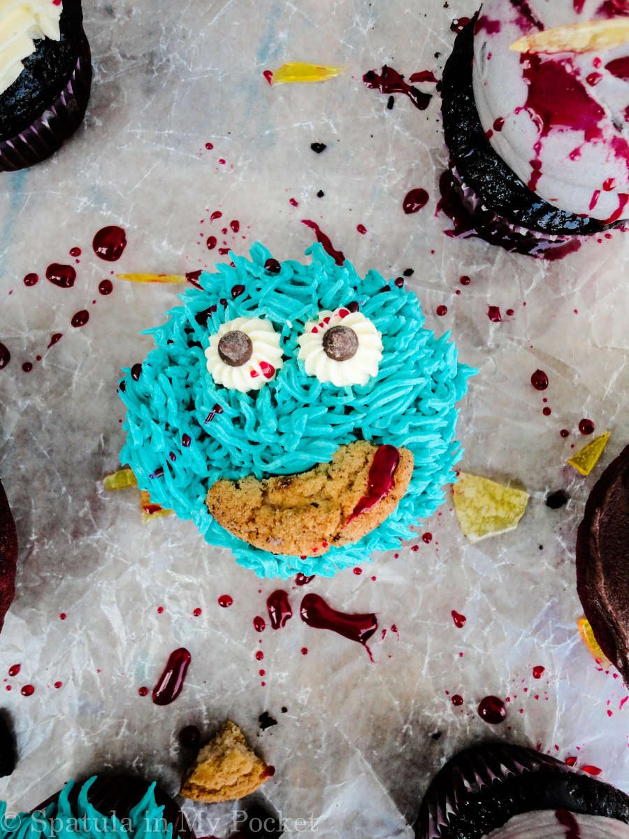 Gashed up cookie monster cupcakes