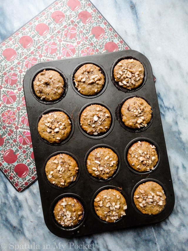 anana Nut Muffins. The squishiest, most delicious muffins you’ll ever eat.