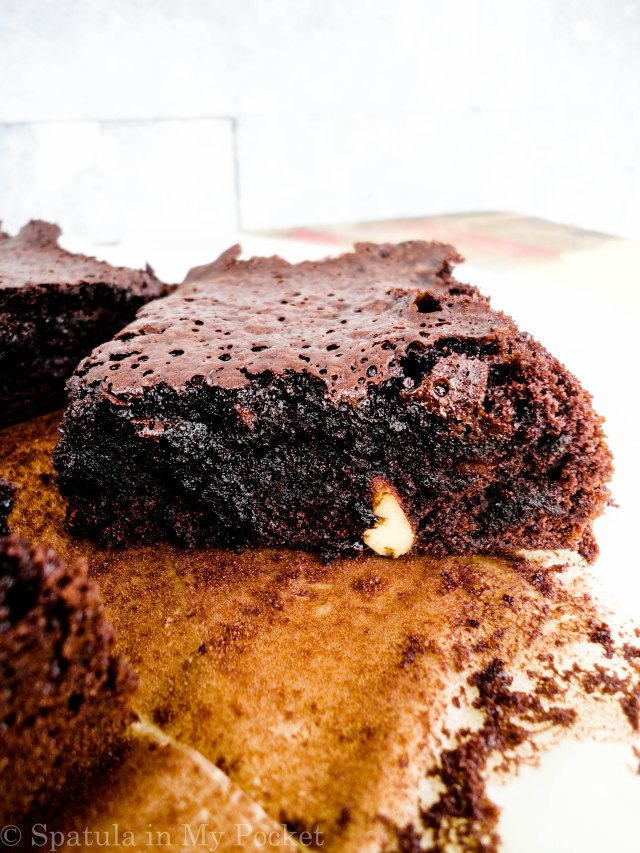 A Rich, fudgy, ALL cocoa brownie.  #chocolate #brownies #fudge #spatulainmypocket